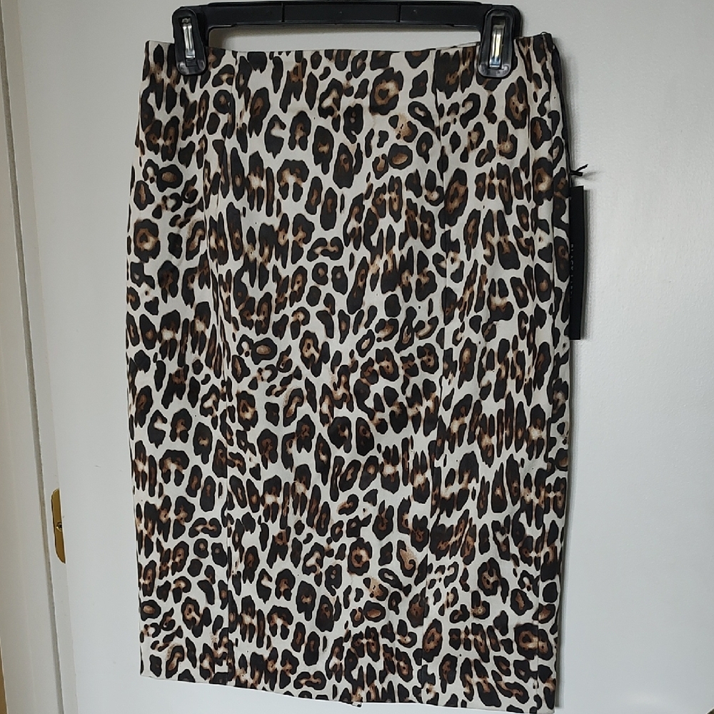 Black Label Leopard Print Pencil Skirt